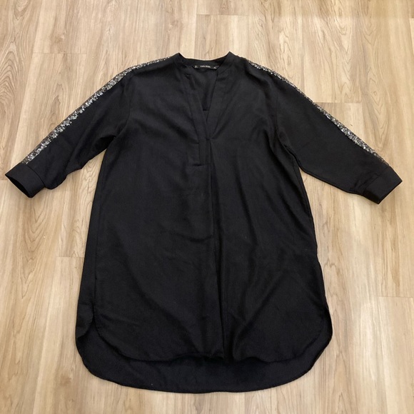 Zara Tunic - Picture 3 of 8